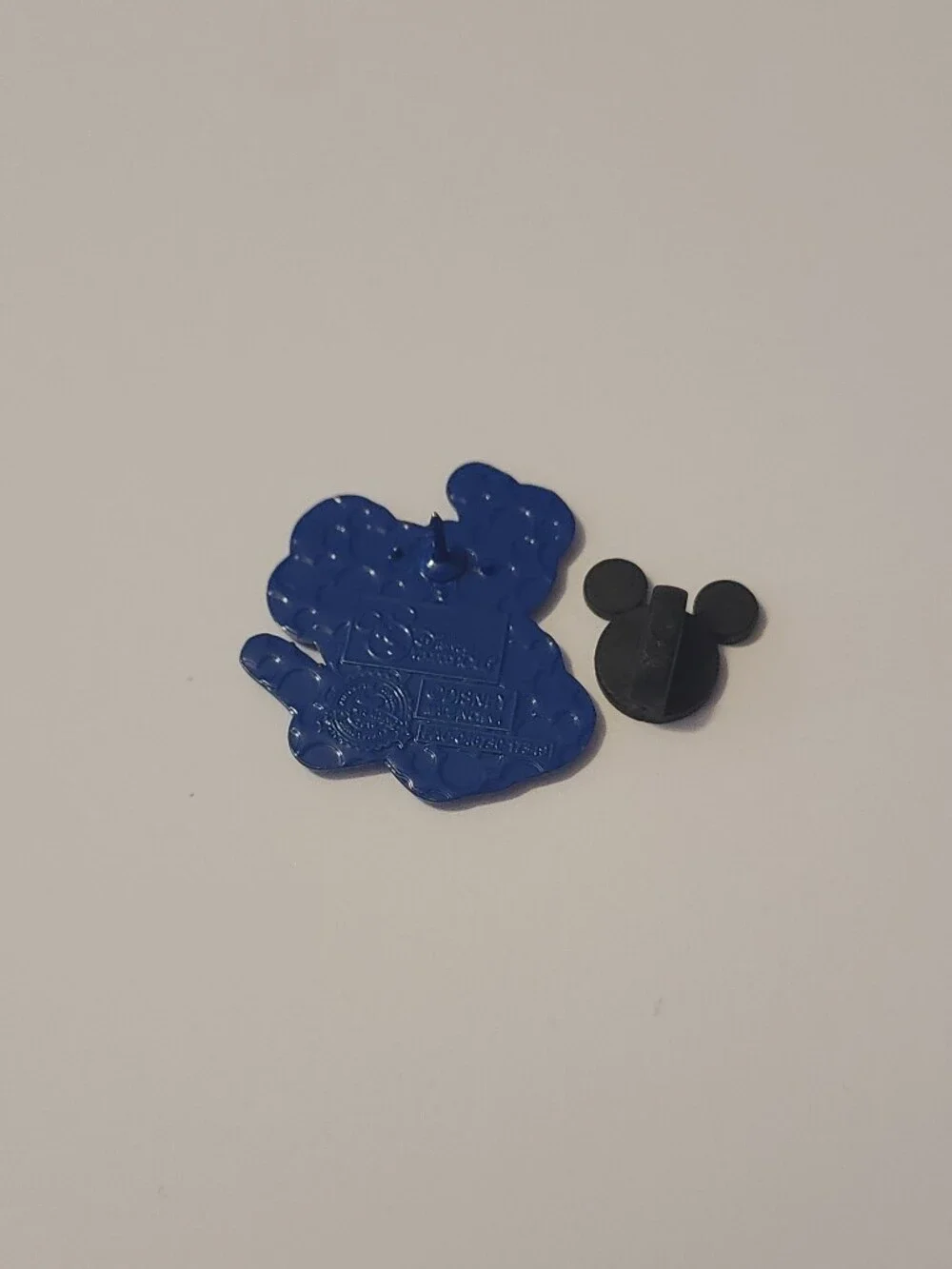 Disney Mickey Mouse Summer Blue Outline Pin